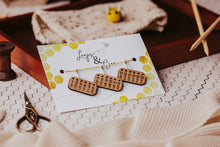 Load image into Gallery viewer, Knitting Needle Minder Set
