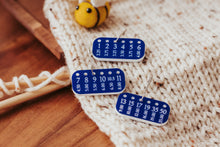 Load image into Gallery viewer, Knitting Needle Minder Set
