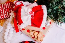 Load image into Gallery viewer, Christmas Acrylic Shapes - Loops &amp; Bee
