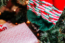 Load image into Gallery viewer, Christmas Acrylic Shapes - Loops &amp; Bee
