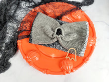 Load image into Gallery viewer, Halloween Acrylic Shapes - Loops &amp; Bee

